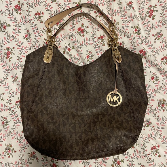 Michael Kors Handbags - Michael Kors Purse